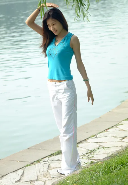 Shania 10