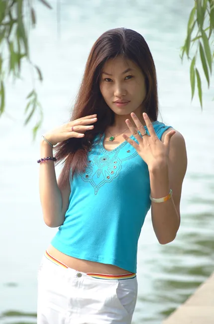 Shania 11