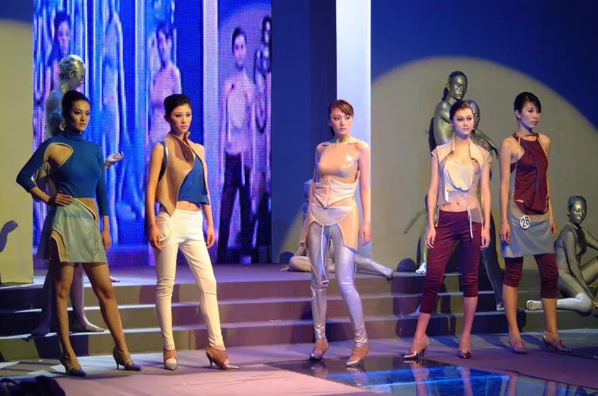 Runway 6