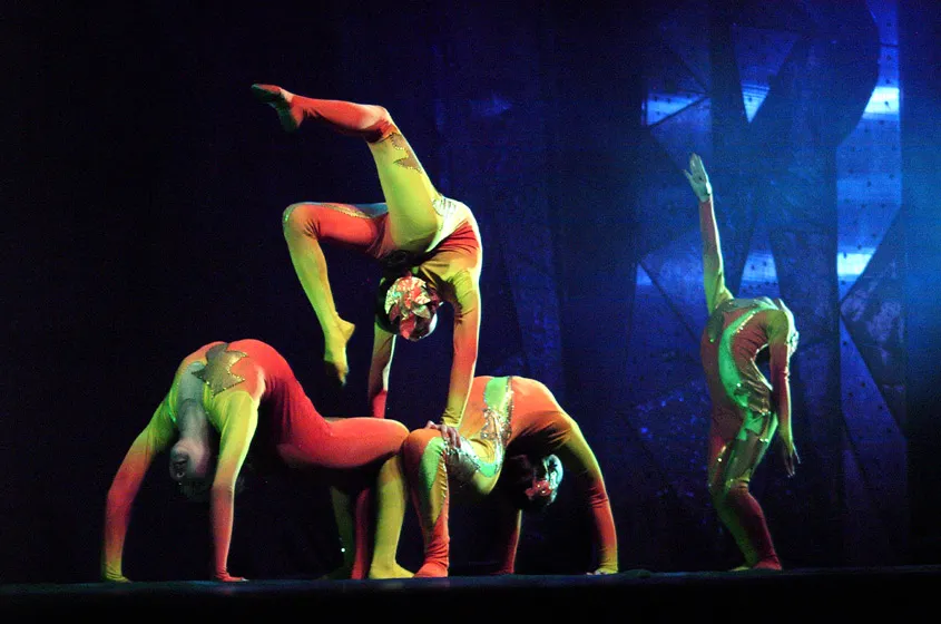 Chinese Acrobatics 13
